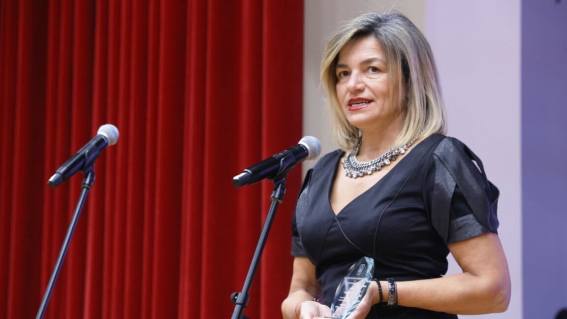 Нина Василева-Занешев и нейното призвани...