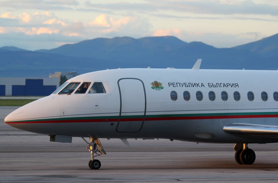 Правителственият "Еърбъс" прибира българите, пожелали да напуснат Израел