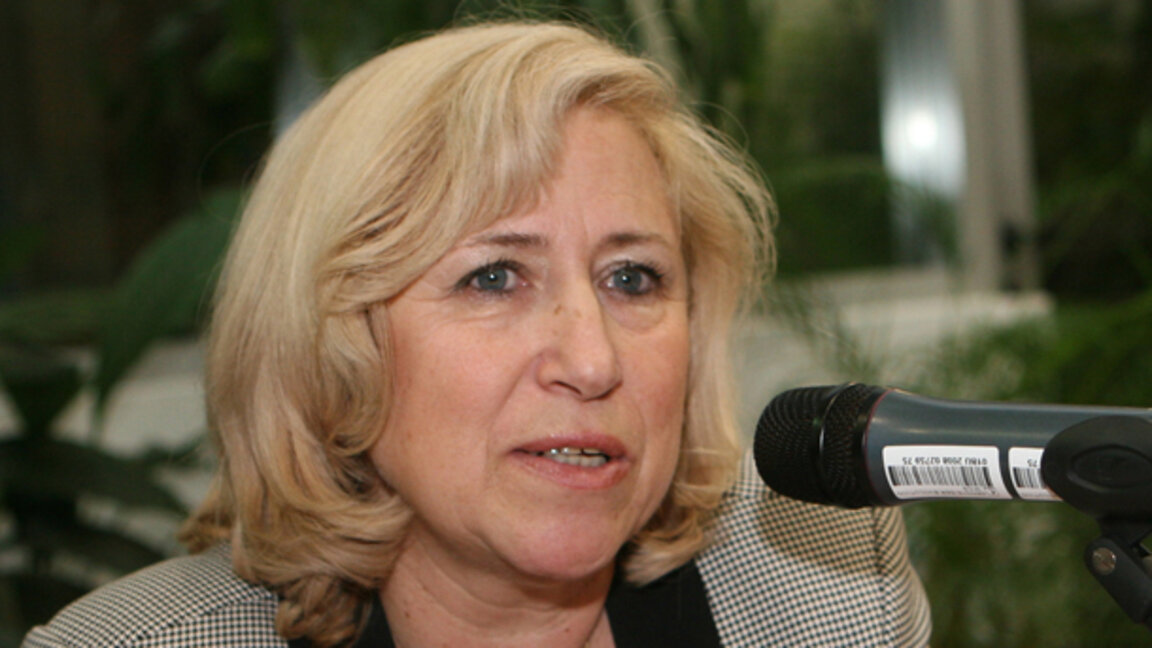 Душана Здравкова: Гражданската енергия и протестите не бяха за това, което свършиха днес в НС