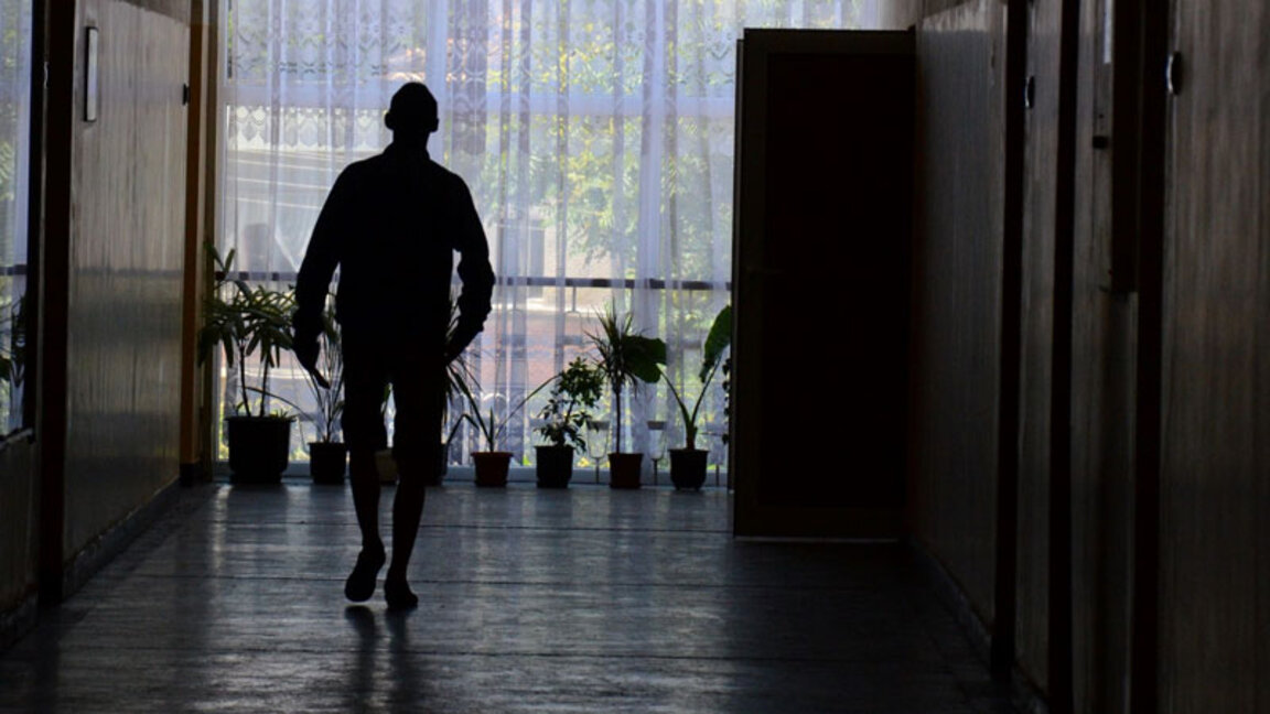 Повече психолози в училище решават ли пр...