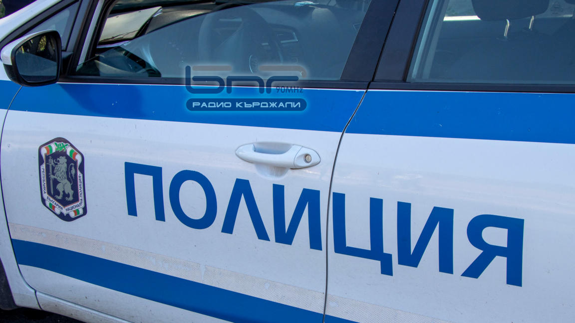 Бракониери с незаконно оръжие са задържани в Крумовград