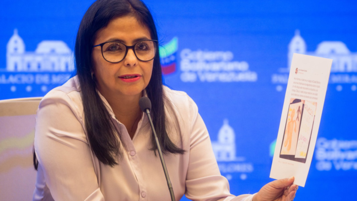 Вицепрезидентът на Венецуела Делси Родригес