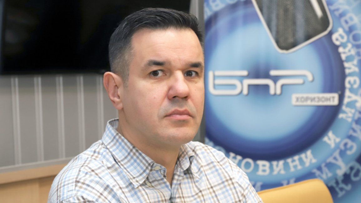 Никола Стоянов