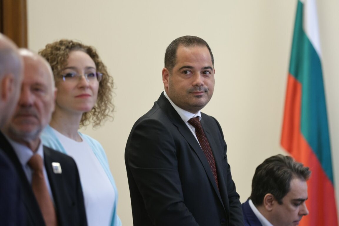 Калин Стоянов